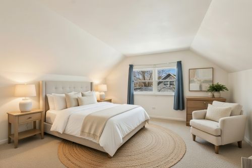 3724 168th St, Country Club Hills, IL, 60478-2124 | Card Image