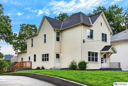 506 S 30th St, Omaha, NE, 68105-2782 | Card Image