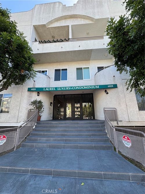 211-6828 Laurel Canyon Blvd, North Hollywood, CA, 91605-2703 | Card Image
