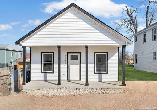 9182 Dawson Aly, San Antonio, TX, 78202 | Card Image