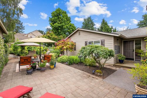 5980 Smoketree Dr Se, Salem, OR, 97306 | Card Image
