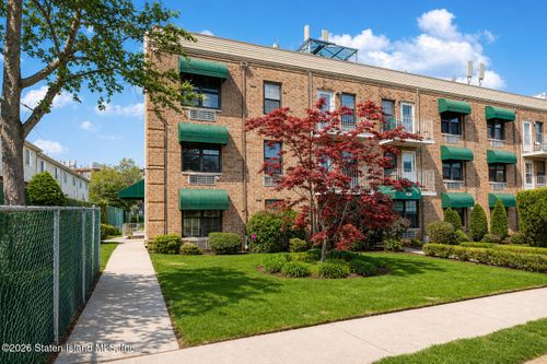 ms-490 Clove Road, Staten Island, NY, 10310 | Card Image