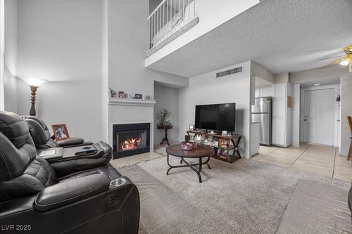 apt-104-2420 Old Forge Ln, Las Vegas, NV, 89121-1053 | Card Image