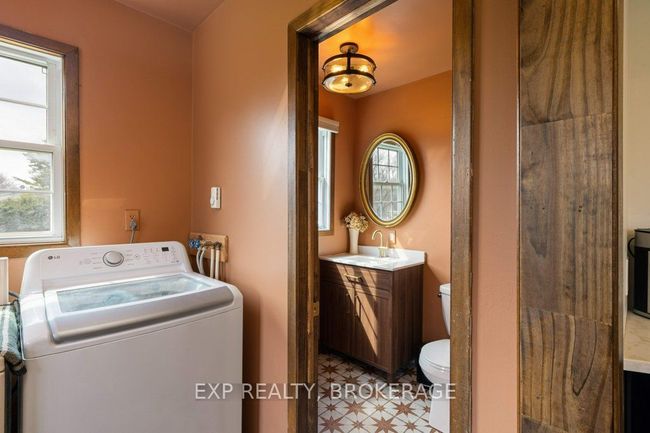 1038 Mccallum Lane, House other with 4 bedrooms, 3 bathrooms and 3 parking in Sydenham ON | Image 18