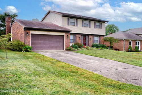 816 Foxwood Ave, Louisville, KY, 40223-2733 | Card Image