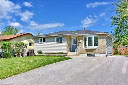 2-8 Rhonda Rd, Collingwood, ON, L9Y4G4 | Card Image
