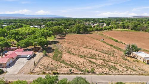 2220 Muniz Rd, Albuquerque, NM, 87105-6573 | Card Image