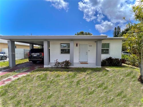 1226 Nw 103rd St, Miami, FL, 33147-1426 | Card Image