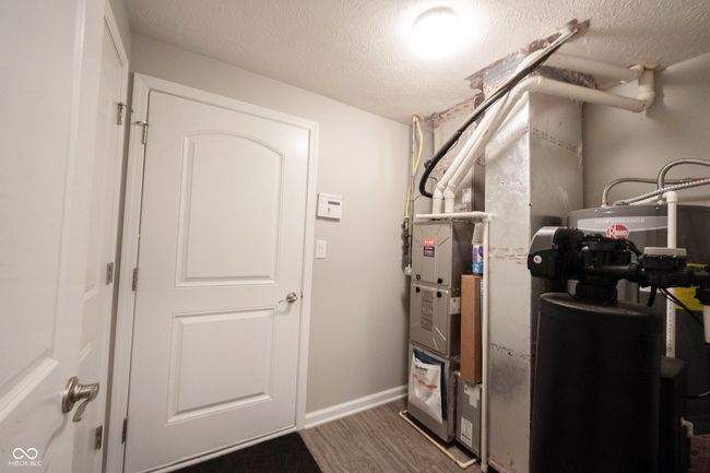 9770 Blue Violet Dr, Condo with 3 bedrooms, 3 bathrooms and null parking in Noblesville IN | Image 18