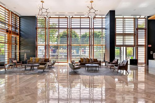 h1614-3470 E Coast Ave, Miami, FL, 33137 | Card Image