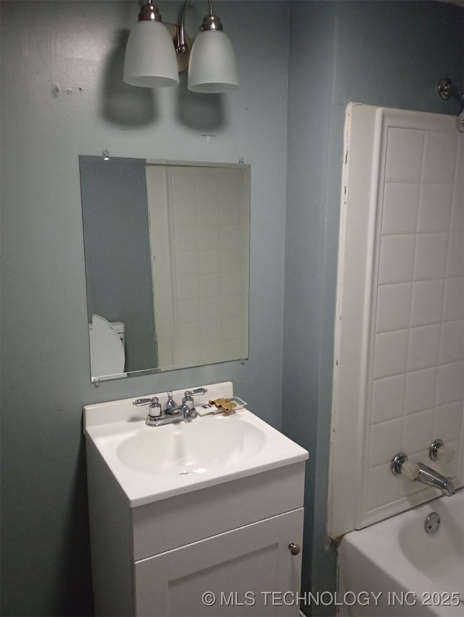 402 Minor St, House other with 3 bedrooms, 1 bathrooms and null parking in Tahlequah OK | Image 27