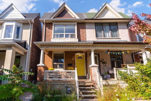 30 1/2 Macaulay Ave, Toronto, ON, M6P3P6 | Card Image