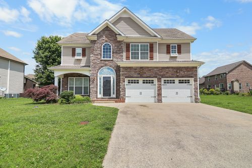 1093 Willow Cir, Clarksville, TN, 37043-6861 | Card Image
