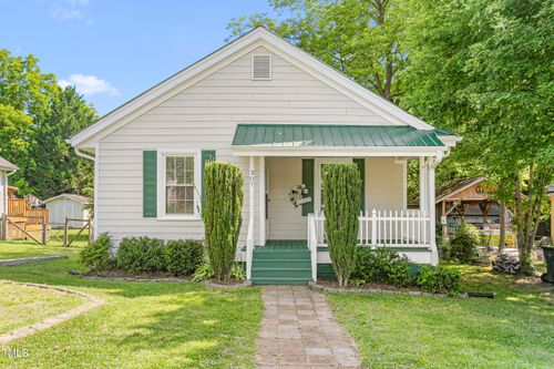 307 W Austin St, Mebane, NC, 27302-3125 | Card Image