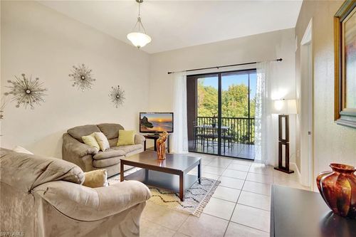 1427-13651 Julias Way, FORT MYERS, FL, 33919-6218 | Card Image