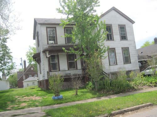 818 6th St, La Salle, IL, 61301-2148 | Card Image