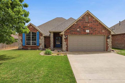2003 Matthews Ave, Stillwater, OK, 74075-8271 | Card Image