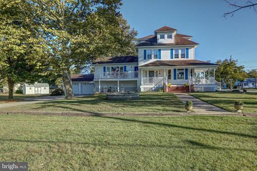 110 N River Dr, PENNSVILLE, NJ, 08070-1628 | Card Image