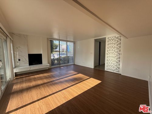1-7838 W Manchester Avenue, Los Angeles, CA, 90293 | Card Image