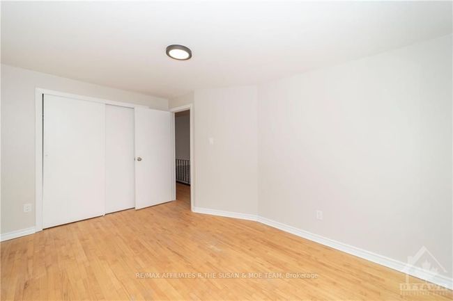 1514 A Lepage Ave, House attached with 3 bedrooms, 2 bathrooms and 2 parking in Ottawa ON | Image 23