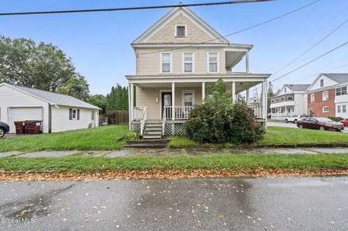 617 Elizabeth St, Mechanicville, NY, 12118-1426 | Card Image