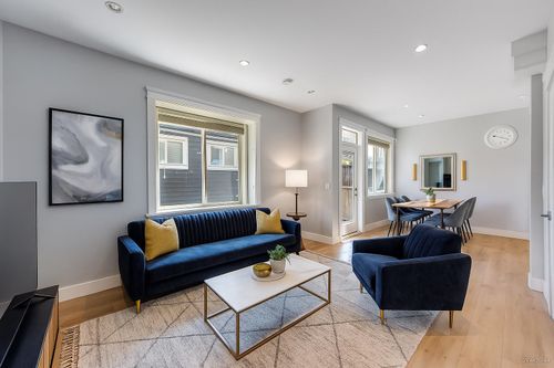 5078 Norfolk St, Burnaby, BC, V5G1G1 | Card Image