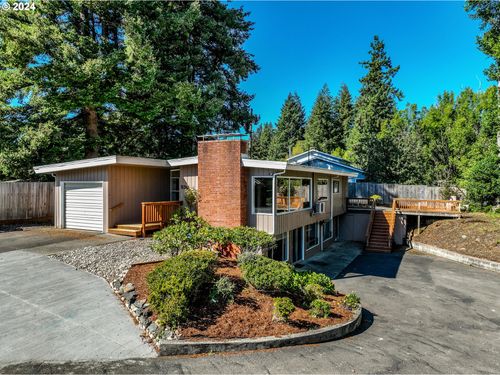930 W 10th St, Coquille, OR, 97423-1169 | Card Image
