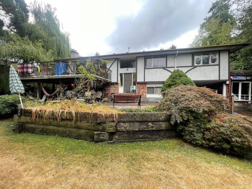 9947 116a St, Surrey, BC, V3V7K5 | Card Image
