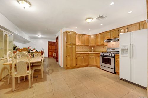 436 45th Street, Sunset Park, NY, 11220 | Card Image