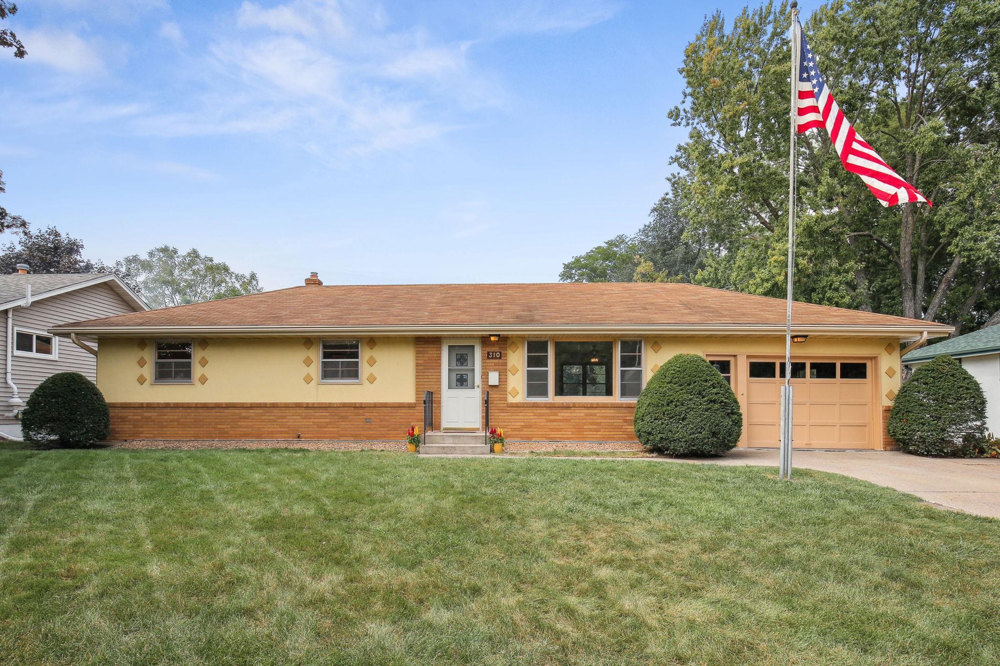 18th Ave, South Saint Paul, MN 55075