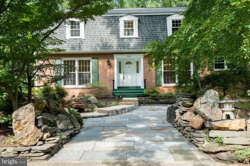 3502 Launcelot Way, ANNANDALE, VA, 22003 | Card Image