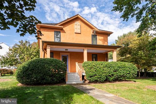 35551 Sassafras Dr, ROUND HILL, VA, 20141-2564 | Card Image