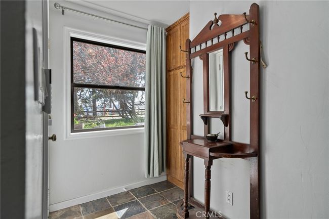 22396 Mojave River Rd, House other with 2 bedrooms, 2 bathrooms and null parking in Cedarpines Park CA | Image 8