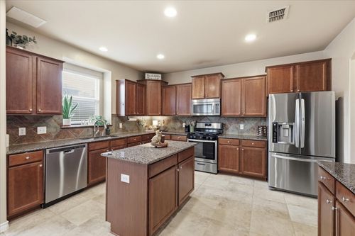 2825 Treasure Cove Dr, Lewisville, TX, 75056-4301 | Card Image