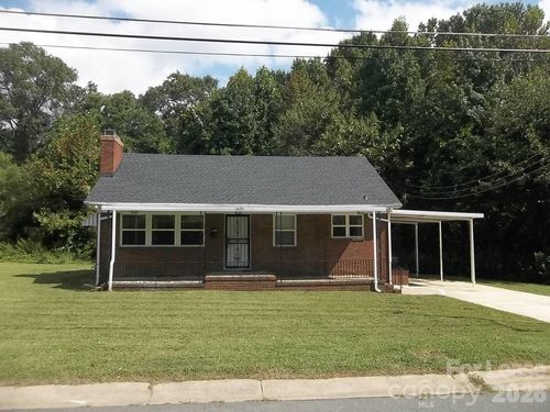 1425 Academy St, Charlotte, NC, 28205-1710 | Card Image