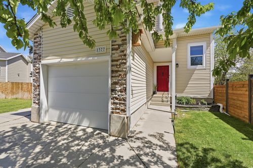 8377 S Meadow Green Way, West Jordan, UT, 84088-5344 | Card Image