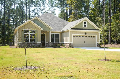 104 Godfrey Dr, Mc Cormick, SC, 29835-2738 | Card Image