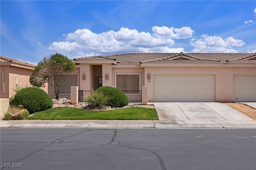 328 Vineyard Ln, Mesquite, NV, 89027-6042 | Card Image