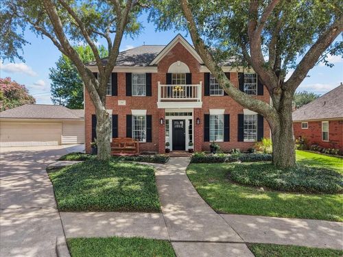 1910 Wynforest Dr, Deer Park, TX, 77536-3698 | Card Image