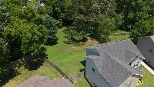 1237 Gentry Dr, Clarksville, TN, 37043-1639 | Card Image