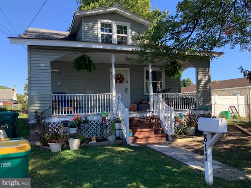 811 Washington Ave, CROYDON, PA, 19021-6138 | Card Image