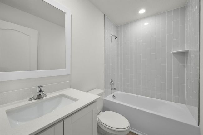 13458 Leaping Water Way, House other with 3 bedrooms, 3 bathrooms and null parking in ASTATULA FL | Image 16
