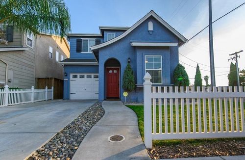 2602 Country Manor Drive, Riverbank, CA, 95367 | Card Image