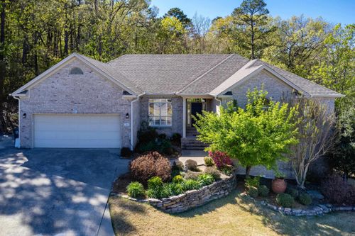 8 Clervaux Dr, Little Rock, AR, 72223-5501 | Card Image