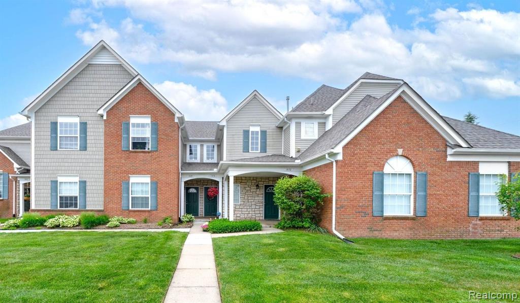 23 1980 Monarch Drive, For Sale in Shelby Twp Zoocasa