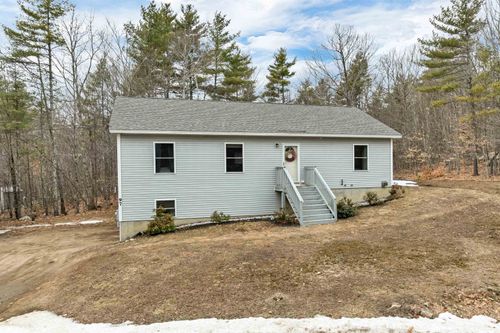97 Daniel Dr, East Wakefield, NH, 03830-3827 | Card Image