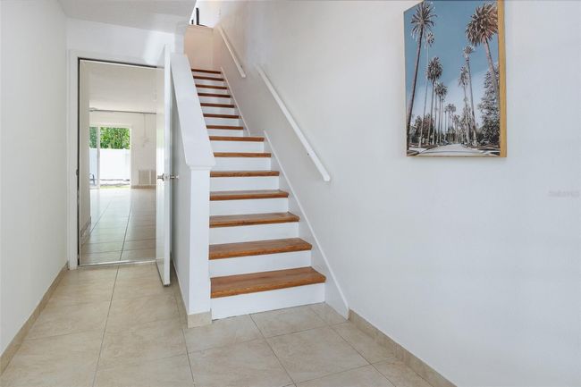 623 Garland Cir, Townhouse with 3 bedrooms, 2 bathrooms and null parking in INDIAN ROCKS BEACH FL | Image 8