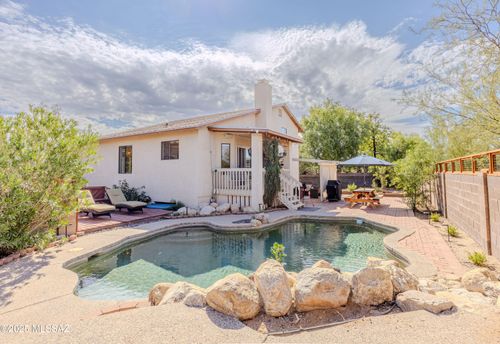 2799 W Camino De Las Grutas, Tucson, AZ, 85742 | Card Image