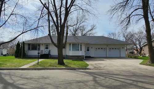 101 Elm Grove Lane, Prinsburg, MN, 56281 | Card Image