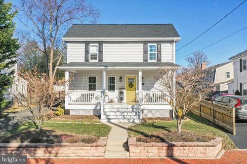 408 Blue Ridge Ave Ne, LEESBURG, VA, 20176-2401 | Card Image